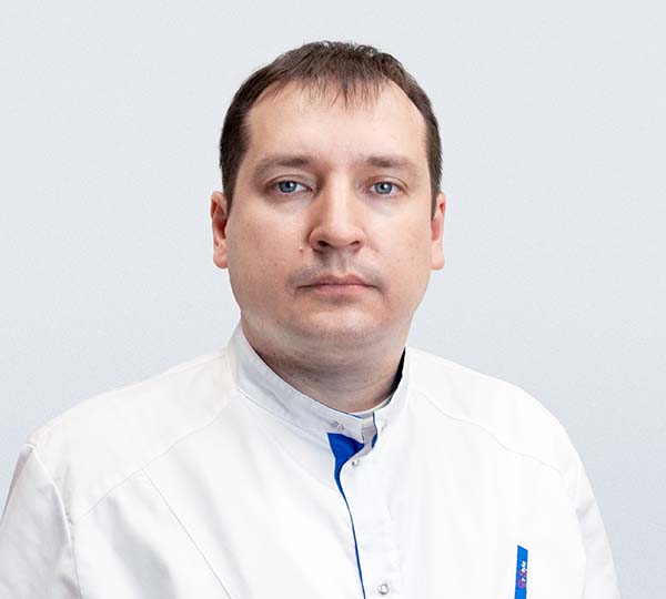 Гуторов Олег Валерьевич , Врач-стоматолог-ортопед<br />
